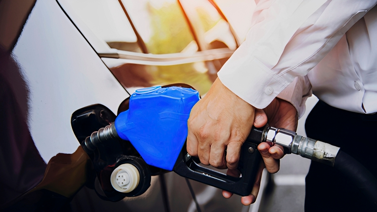Daftar Harga BBM Terbaru: Diesel BP Tembus Rp30 Ribu per Liter, Pertamina Non Subsidi Naik Lagi