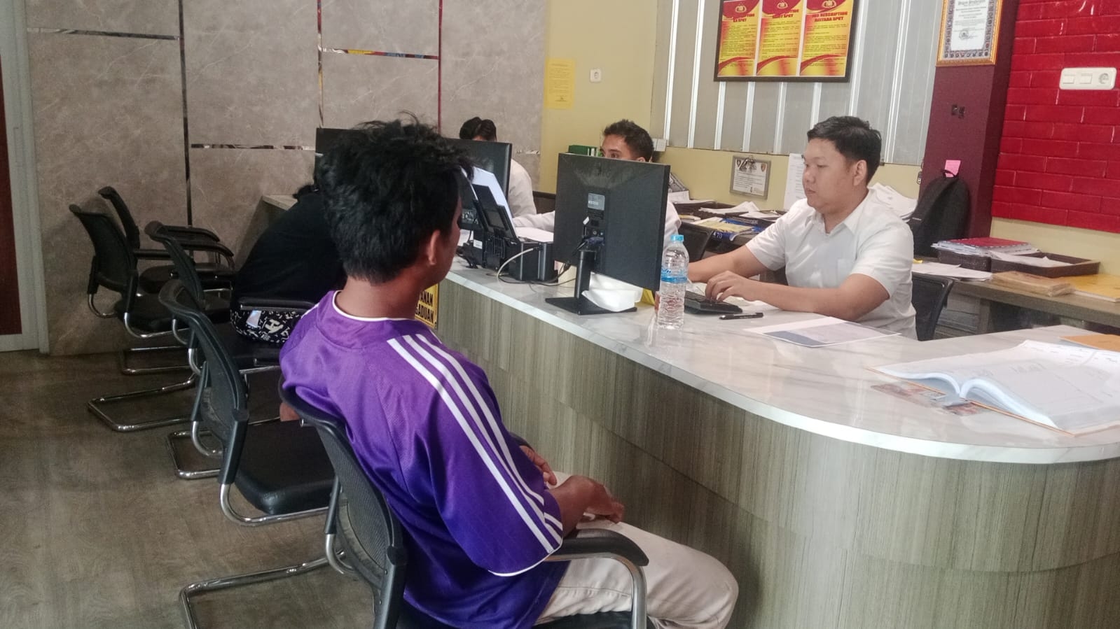 Baru Tinggal 5 Menit Beli Kopi, Motor Warga Kertapati Raib Digondol Maling di Parkiran Minimarket