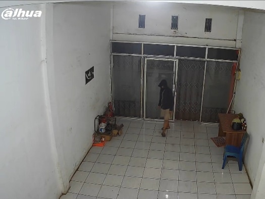 CCTV Bongkar Aksi Pencurian di Tempat Kerja, Pria di Palembang Akhirnya Ditangkap