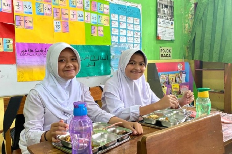 Tak Bisa Lagi Tertutup, Menu Makan Bergizi Gratis Kini Wajib Diposting ke Publik