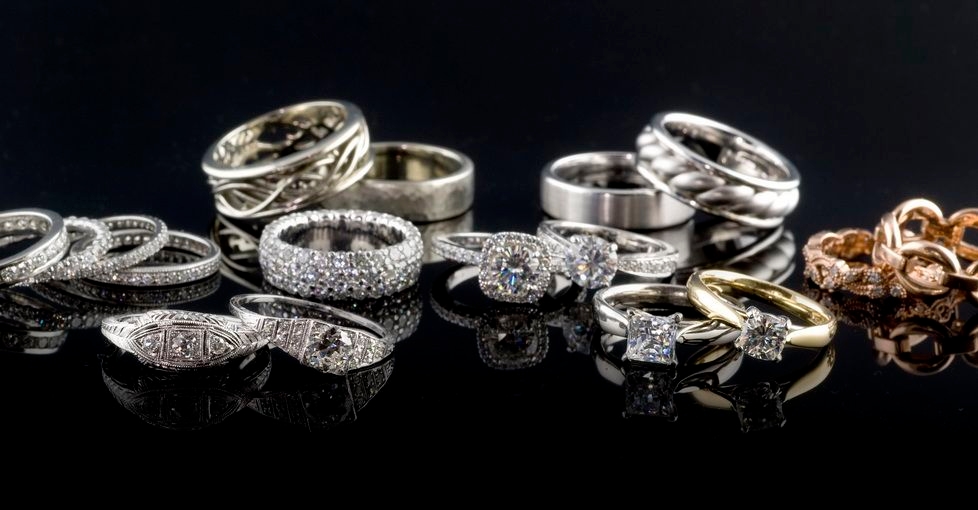 Harga Perak Hari Ini Selasa 6 Januari 2026 Naik Rp1.000, Sentuh Rp47.265 per Gram