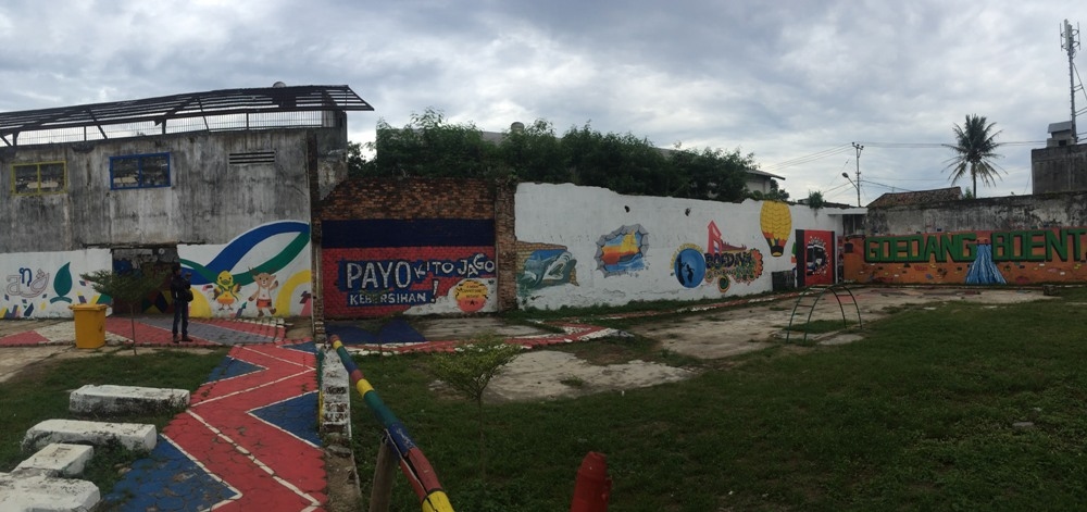 Kampung Mural Komplek Pergudangan Baba Boencit, Salah Satu Destinasi Wisata di Kota Palembang