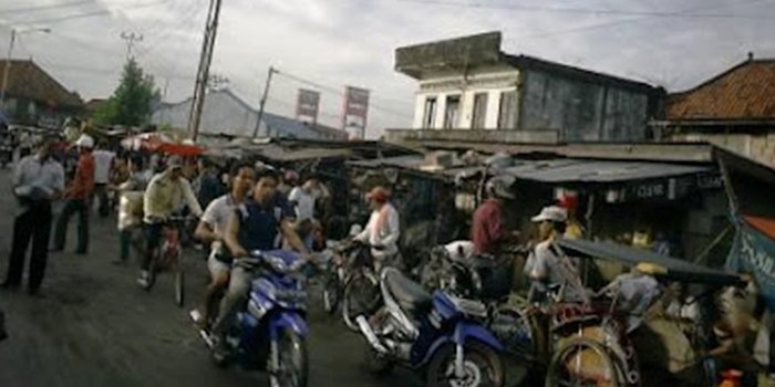 Ngabuburit Seru: Explore Pasar Bedug 7 Ulu untuk Cari Jajanan Berbuka di Palembang