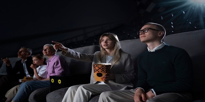 5 Rekomendasi Film Hollywood yang Mengajarkan Tentang Keuangan