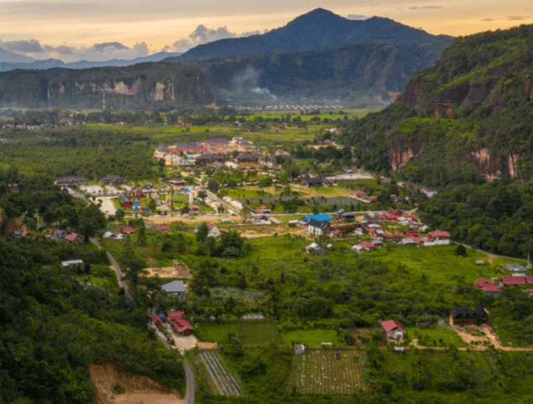 Lembah Harau, Destinasi Wisata Petualangan yang Seru di Sumatera Barat