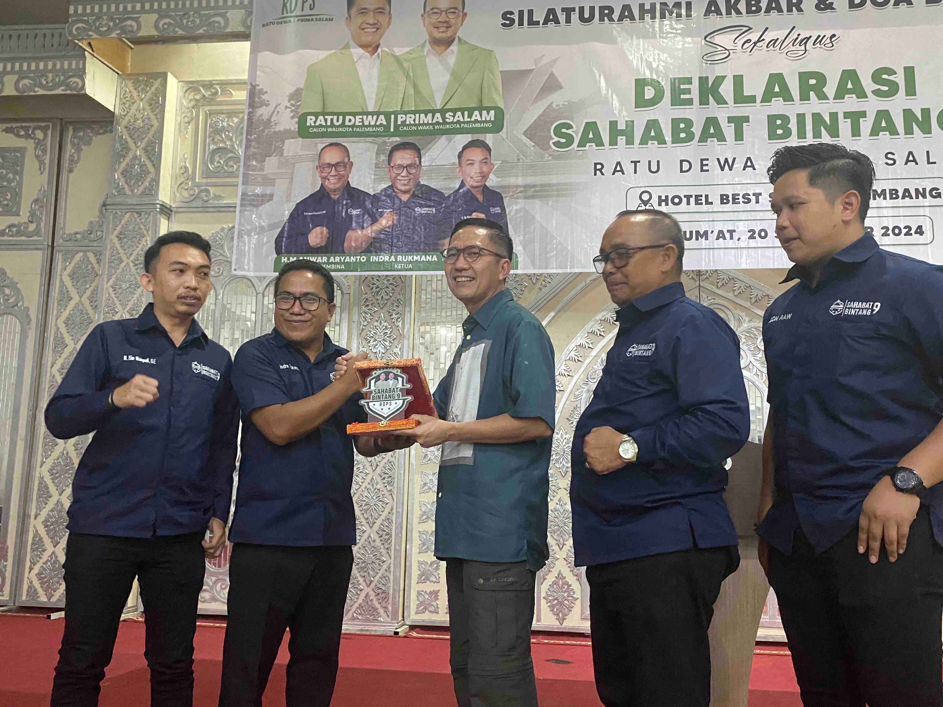 Sahabat Bintang 9 dan Forum Mahasiswa Deklarasikan Dukungan untuk Ratu Dewa-Prima Salam