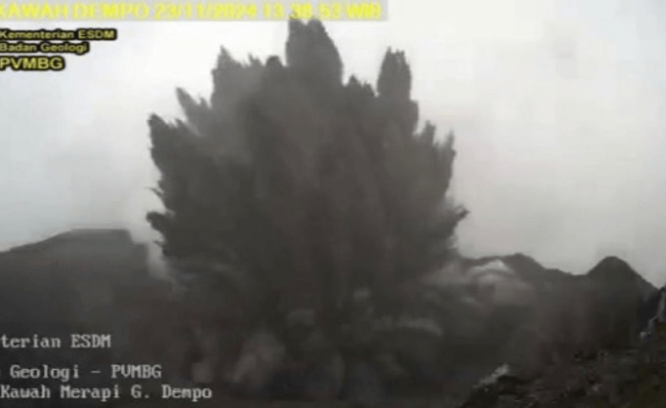 Pendaki di Gunung Dempo Selamat Pasca-Erupsi, Jalur Pendakian Ditutup Sementara