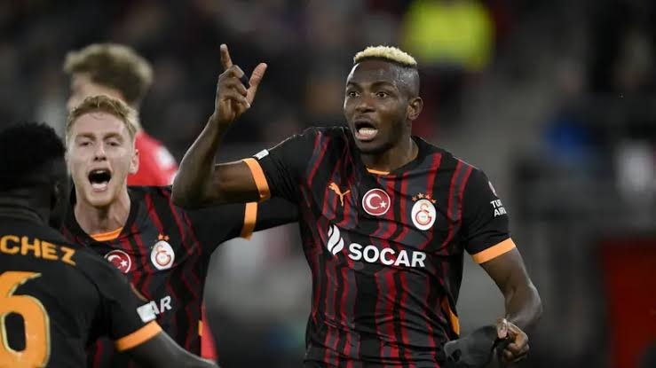 Dilirik Chelsea dan MU, Victor Osimhen Justru Pilih Gabung Al-Hilal
