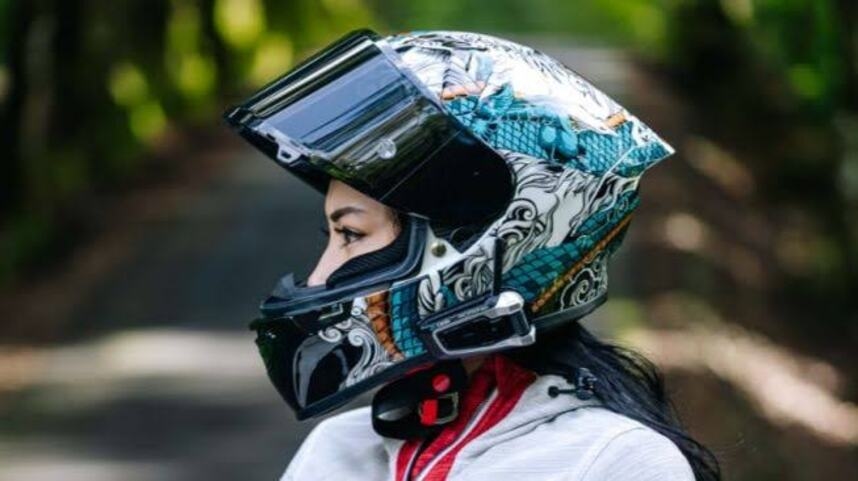 5 Helm Rekomendasi untuk Pengendara Motor Matic, Stylish dan Aman