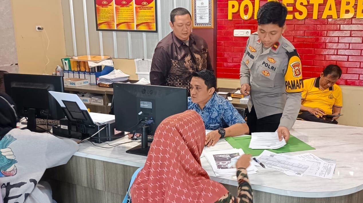 Keji! Bocah 8 Tahun di Palembang Disiram Cuka Parah oleh Tetangga, Tubuh Korban Melepuh