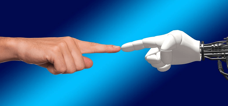 Bos Instagram Peringatkan Sulitnya Bedakan Konten Asli dan AI