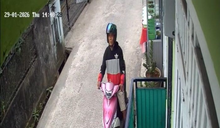 Bocah 11 Tahun di Bukit Lama Palembang Jadi Korban Jambret Saat Jaga Warung, Aksi Pelaku Terekam CCTV