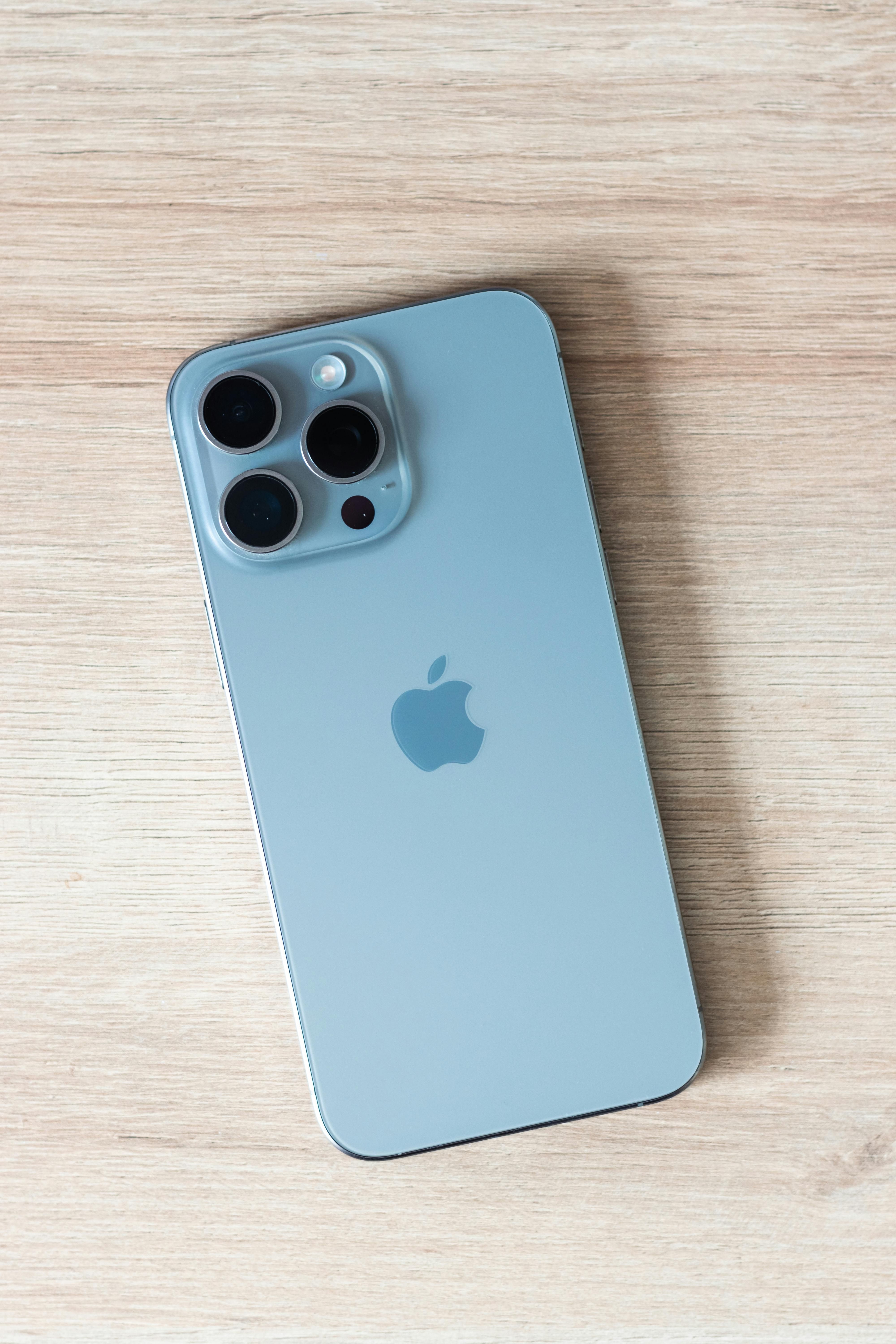 Daftar Harga iPhone Terbaru di Indonesia per Januari 2026