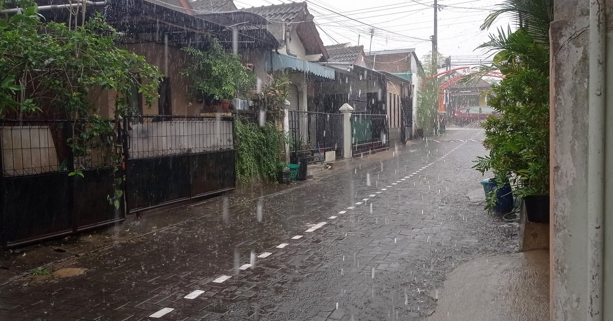 Sumsel Berpotensi Dilanda Hujan Seharian Besok, Masyarakat Diimbau Waspada Perubahan Cuaca Ekstrem