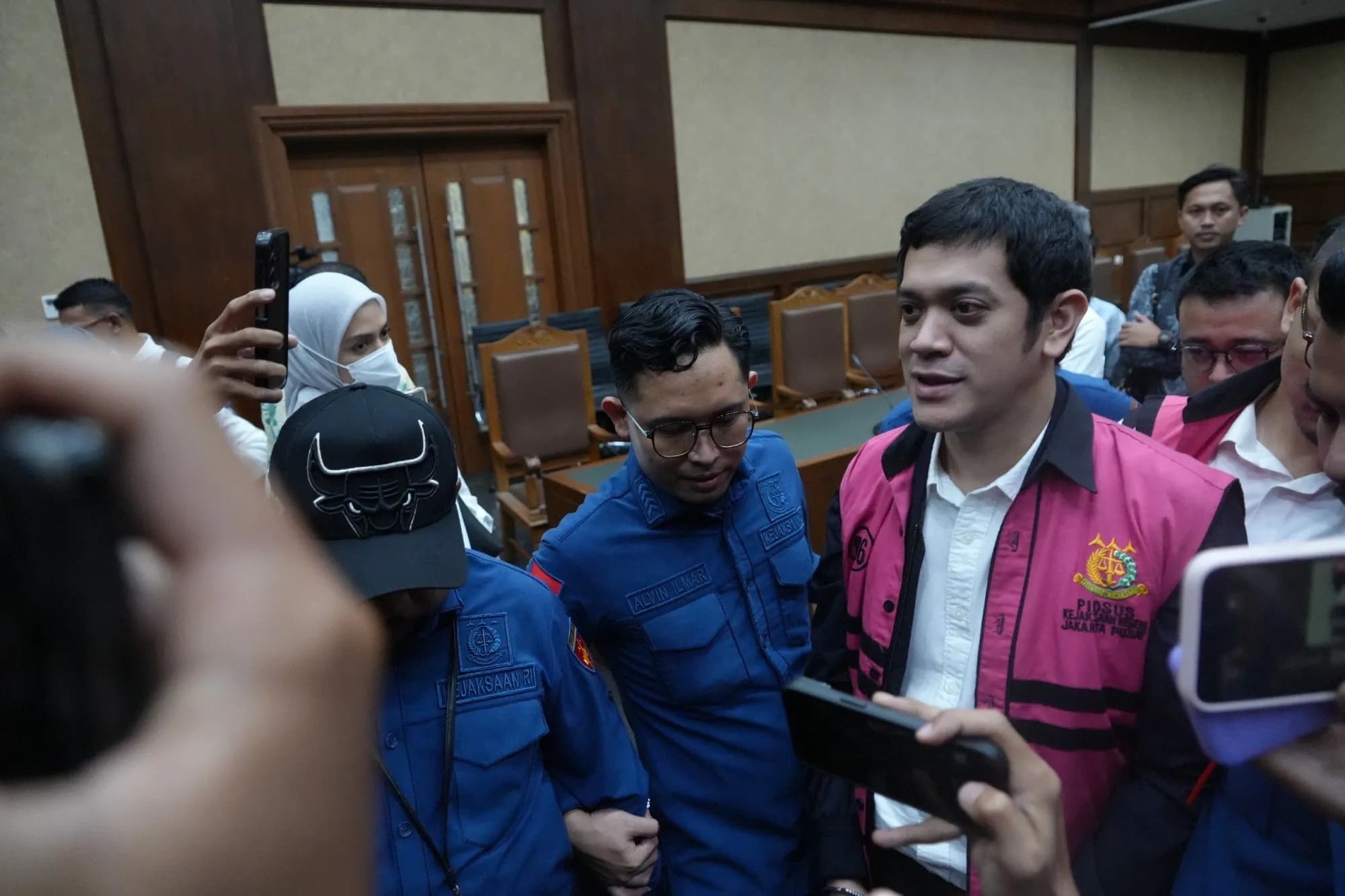 Daftar Lengkap Vonis 9 Terdakwa Korupsi Tata Kelola Minyak Mentah PT Pertamina