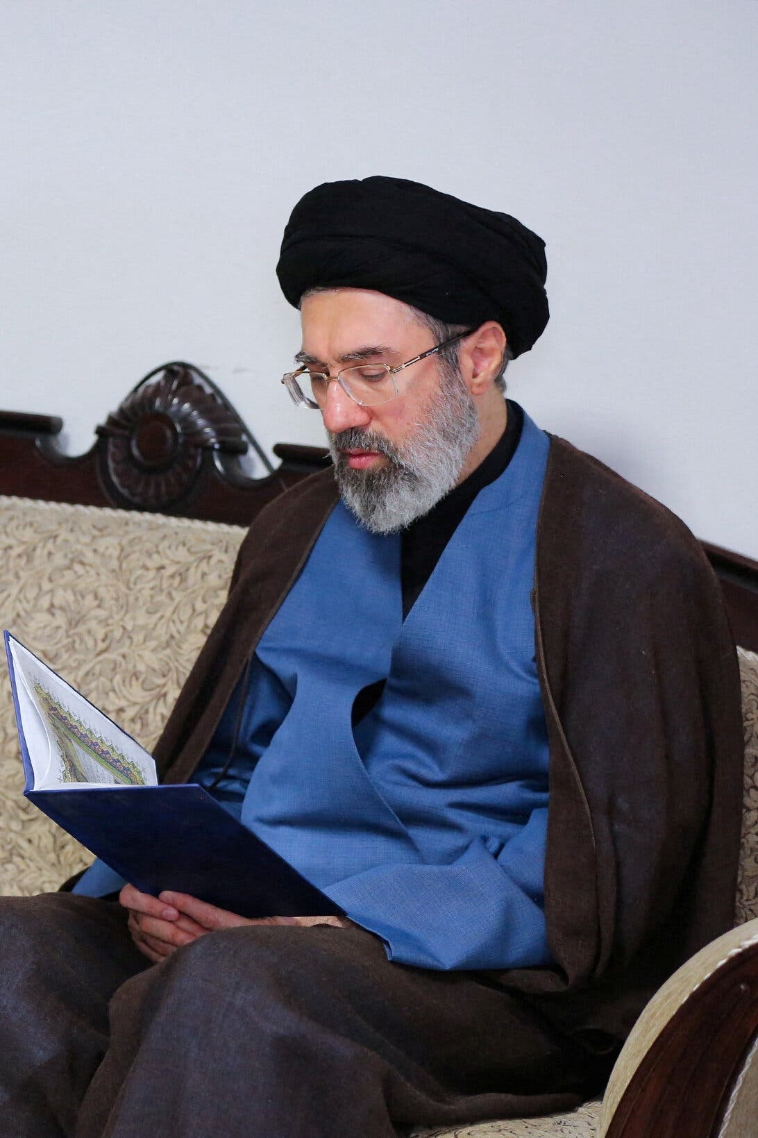 Profil Motjaba Khamenei, Putra Ayatollah Ali yang Disebut Jadi Kandidat Kuat Pemimpin Tertinggi Iran