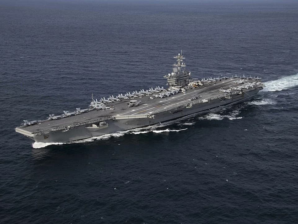 Kapal Perang Amerika USS Abraham Lincoln Hengkang dari Timur Tengah, Tanda AS Kalah?