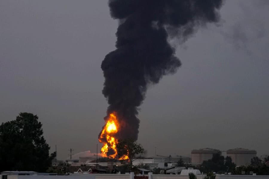 Iran Tuntut Ganti Rugi Penuh, Tegaskan Perang Belum Berakhir Meski Ada Klaim Gencatan Senjata