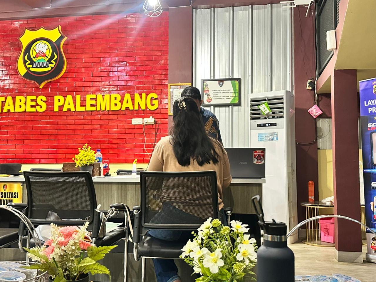 Diminta Mengadakan Uang, Ibu Rumah Tangga Kehilangan Uang Puluhan Juta