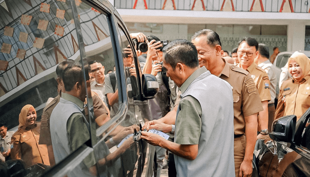 Sidak Parkiran Setda, Ratu Dewa Temukan Kendaraan Nunggak Pajak 11 Tahun