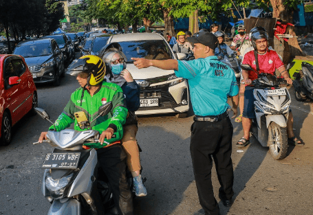Jukir Nakal di CFD Ampera Palembang Bakal Dicabut, Tarif Parkir Tak Boleh Lebih dari Rp2.000