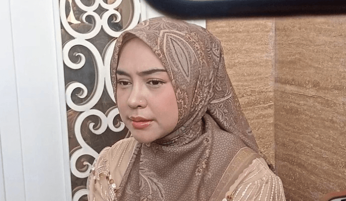 Penampilan Baru Ria Ricis Jadi Sorotan, Klarifikasi soal ‘Piercing’ Hidung Bikin Netizen Heboh