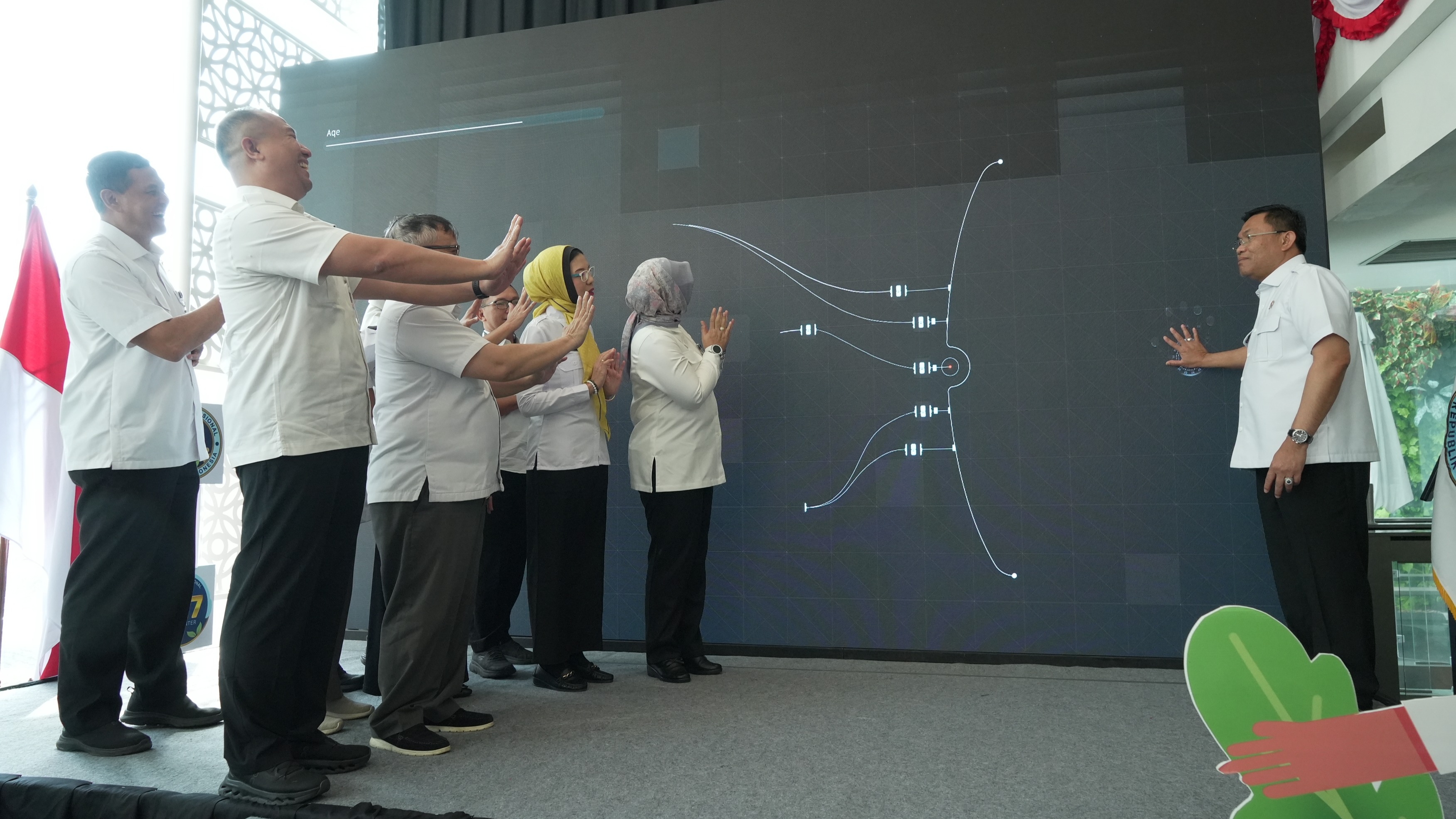BGN Luncurkan Aplikasi Riviu MBG, Apa Saja yang Bisa Dinilai dan untuk Apa Hasilnya?