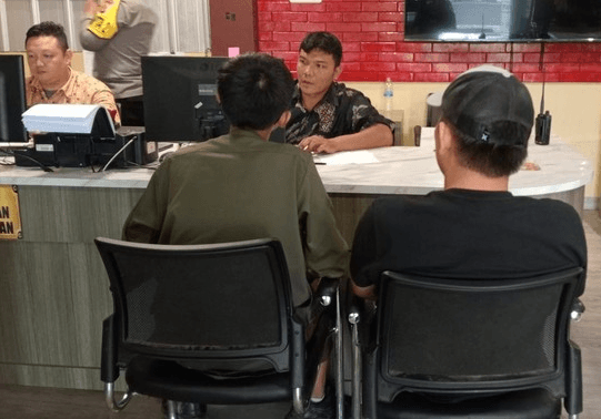 Saling Ejek di Grup WhatsApp Berujung Kekerasan, Pelajar SMA di Palembang Ditusuk Pena oleh Teman Sekolah