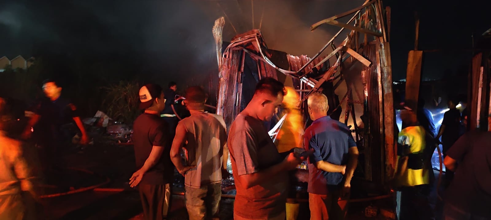 Warung Sekaligus Rumah Terbakar di Banyuasin, Pemilik Tewas Terjebak Kobaran Api