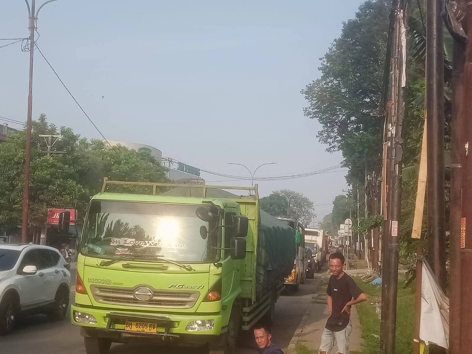 Mulai Hari Ini, Jam Pengisian Solar Subsidi di 10 SPBU Palembang Berubah Mulai Pukul 21.00 WIB