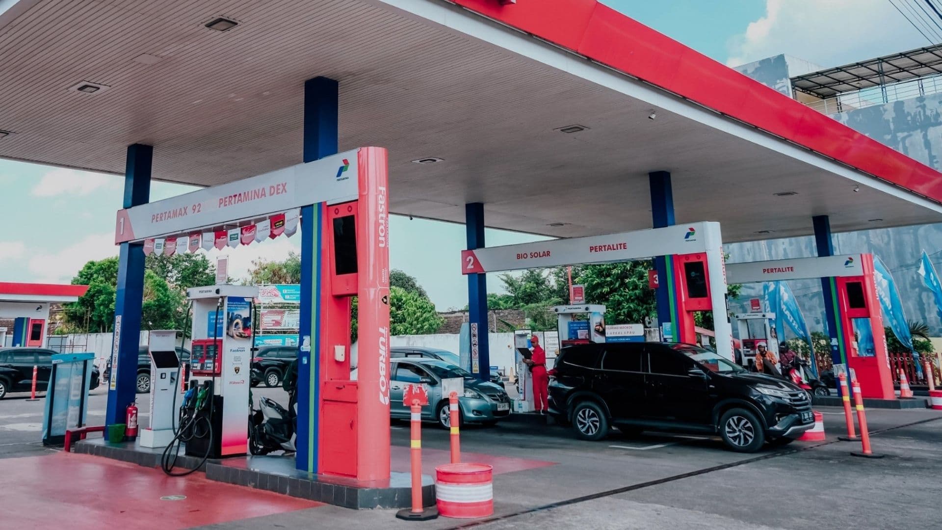 Pertamina Batalkan Rencana Wajib Tunjukkan STNK Saat Beli BBM Subsidi