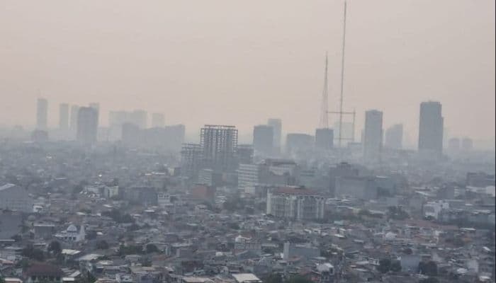 Kualitas Udara Palembang Masuk Kategori Berbahaya, Masyarakat Diimbau Batasi Aktivitas di Luar Ruangan
