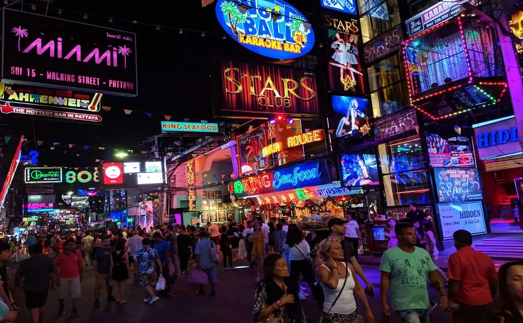 Cara ke Pattaya dari Bangkok, Bisa Naik Bus hingga Taksi