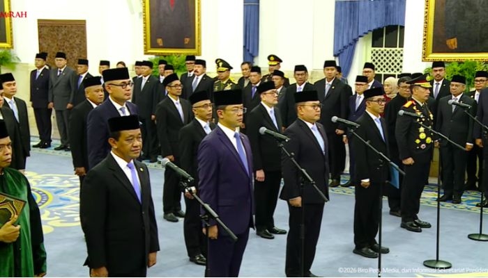 Daftar Lengkap 9 Pejabat yang Dilantik Prabowo dalam Reshuffle Kabinet Terbaru