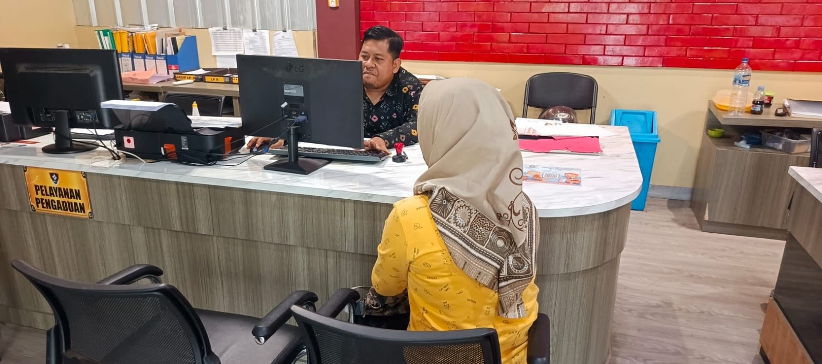 Datang untuk Berdamai, IRT Palembang Malah Jadi Korban Penganiayaan