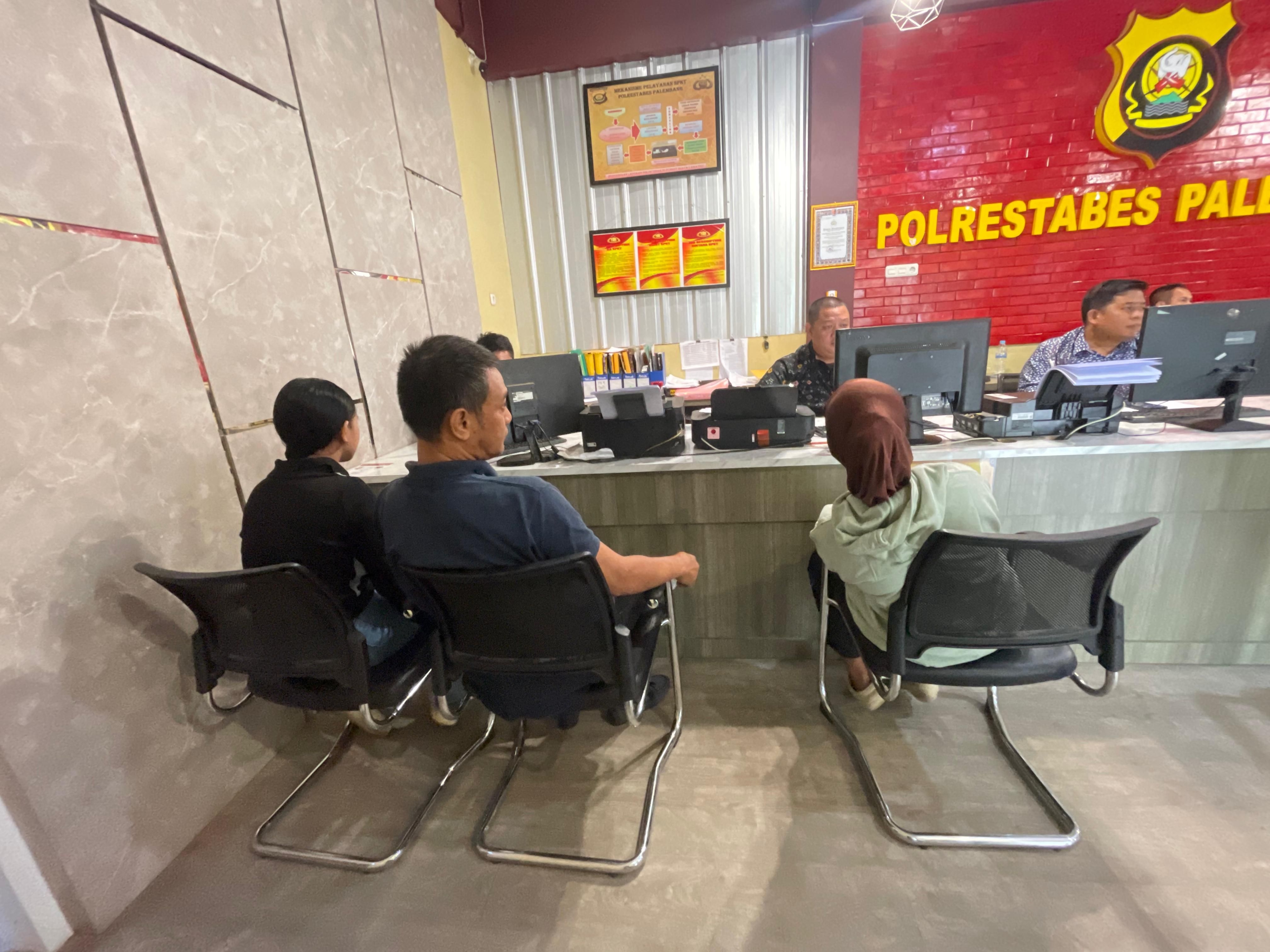 Istri Dihina Sebagai Pelakor dan Anak Dikatai Pelacur, Keluarga di Palembang Laporkan Tetangga ke Polisi