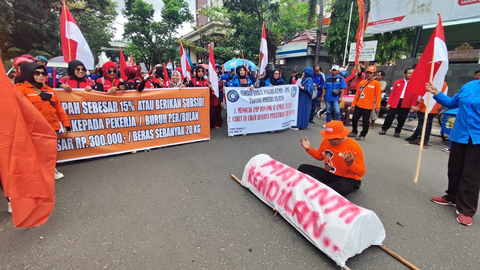 Naik Rp 52 Ribu Buruh Akan Bertemu Pj Gubernur Sumsel Bahas Subsidi Pangan