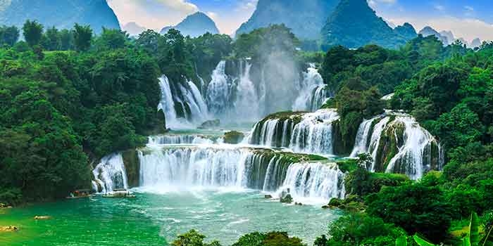 3 Destinasi Wisata Air Terjun di Sumatera Selatan