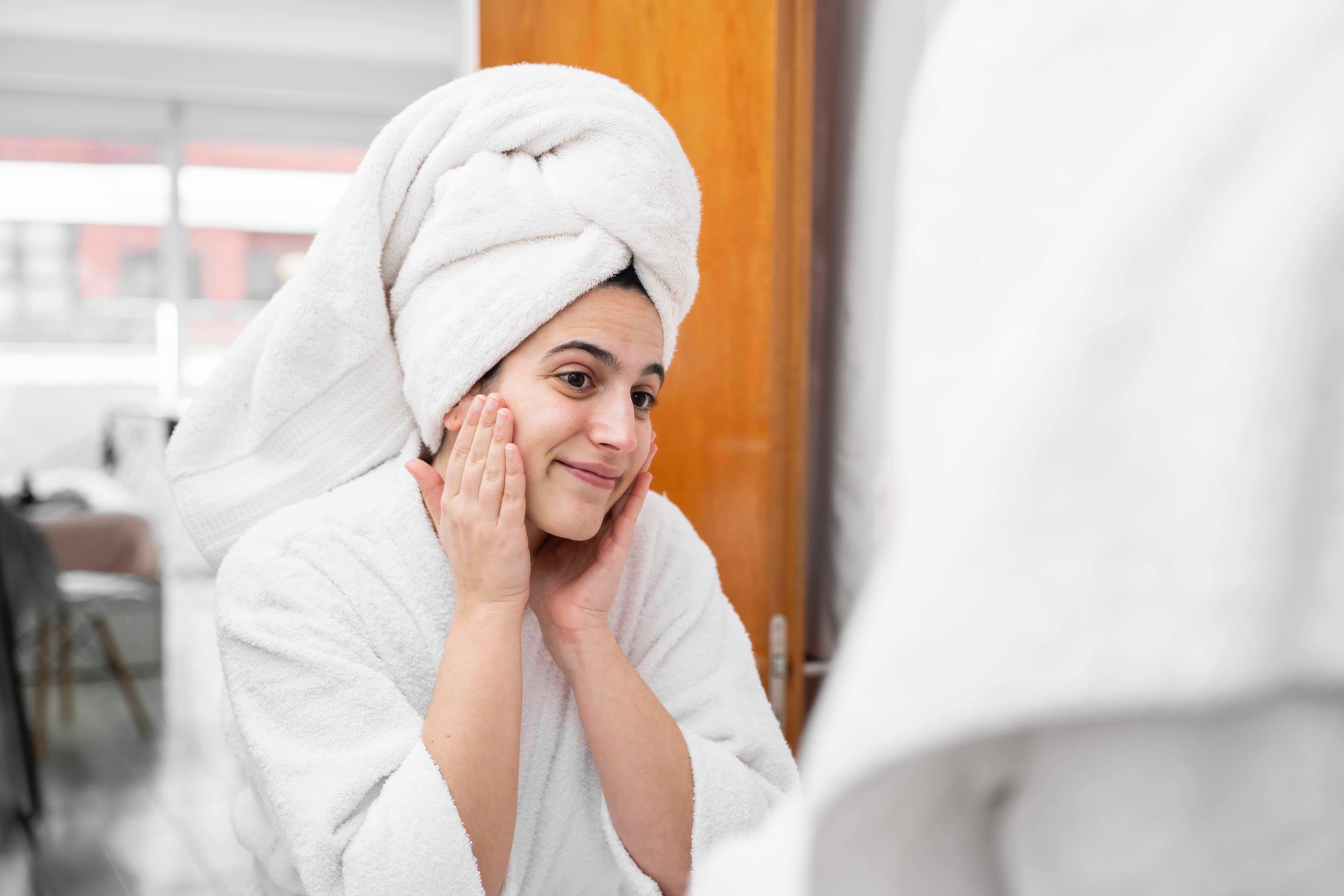 Jangan Lakukan Ini! Kesalahan Kecil yang Tidak Disadari Saat Mencuci Muka