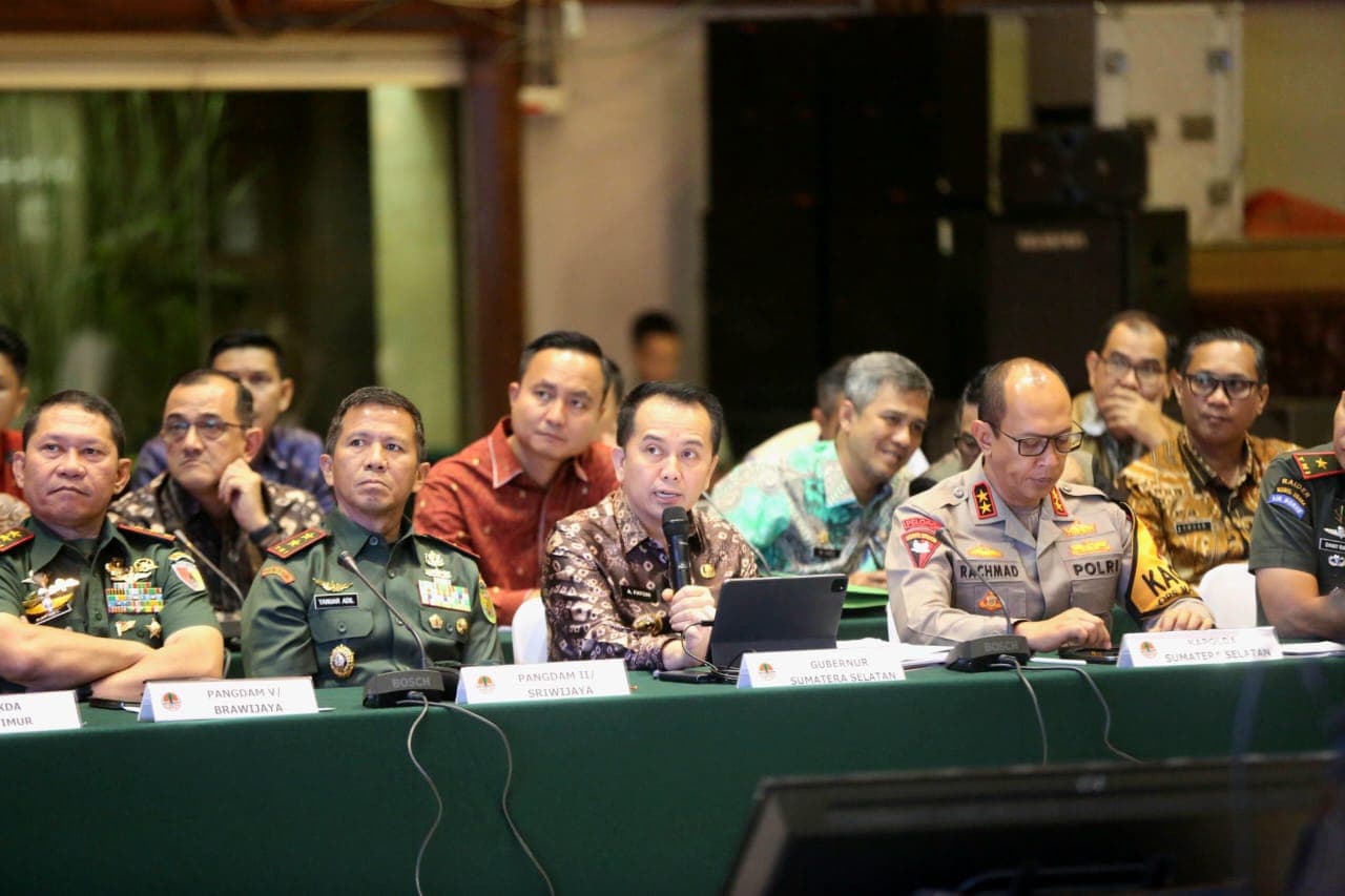 Pj Gubernur Sumsel Agus Fatoni Hadiri Rakorsus Antisipasi Karhutla Bersama Sejumlah Menteri