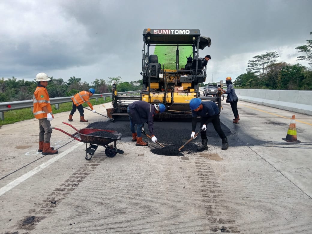 Persiapan Mudik, Perbaikan Tol Trans Sumatera Ruas Terpeka Terus Dikebut