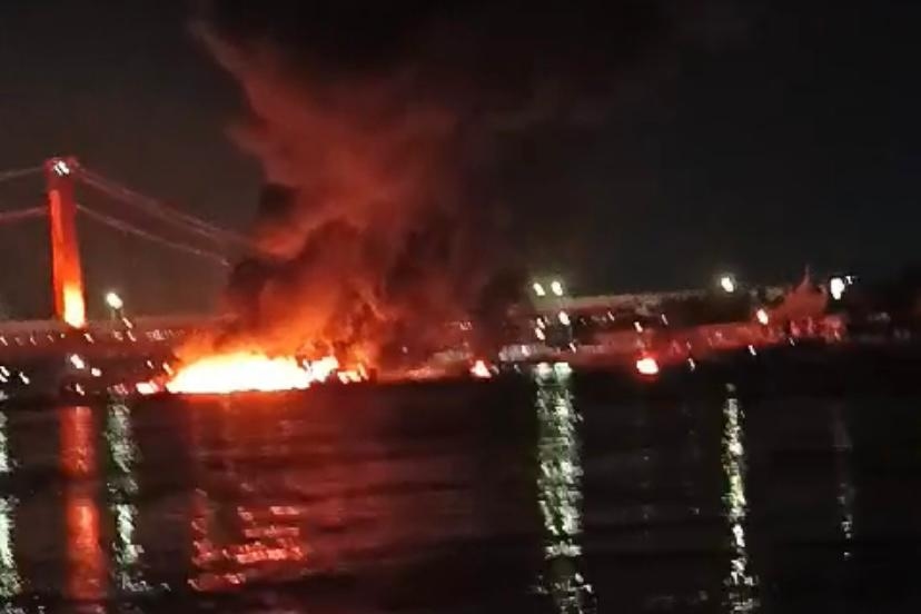 Begini Kondisi 2 ABK Kapal Jukung yang Meledak di Perairan Sungai Musi, Sempat Alami Kritis