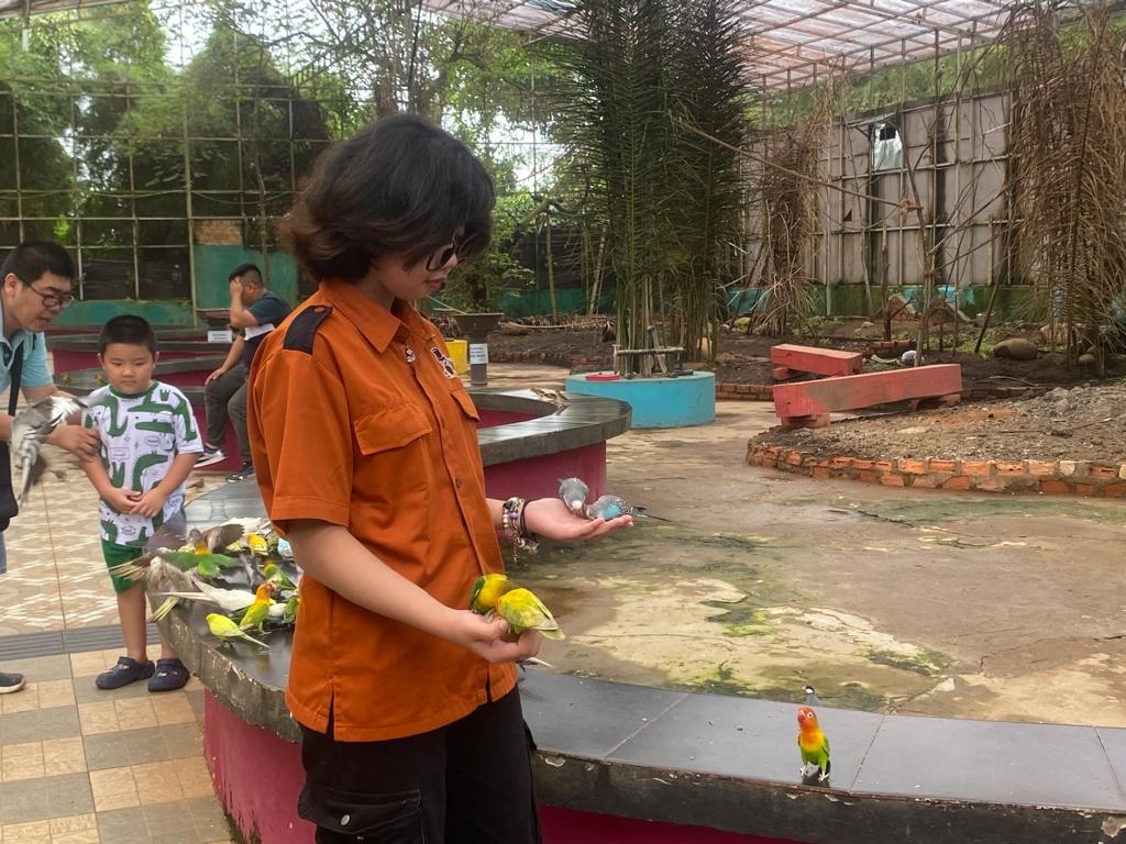 Libur Lebaran, Palembang Bird Park Dipadati Pengunjung