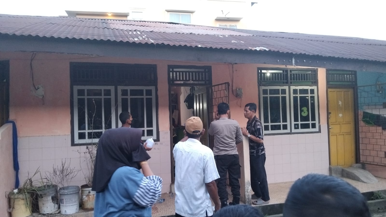 Warga Dwikora Palembang Geger Penemuan Mayat Wanita Pensiunan PNS Terbujur Kaku Dalam Kontrakan