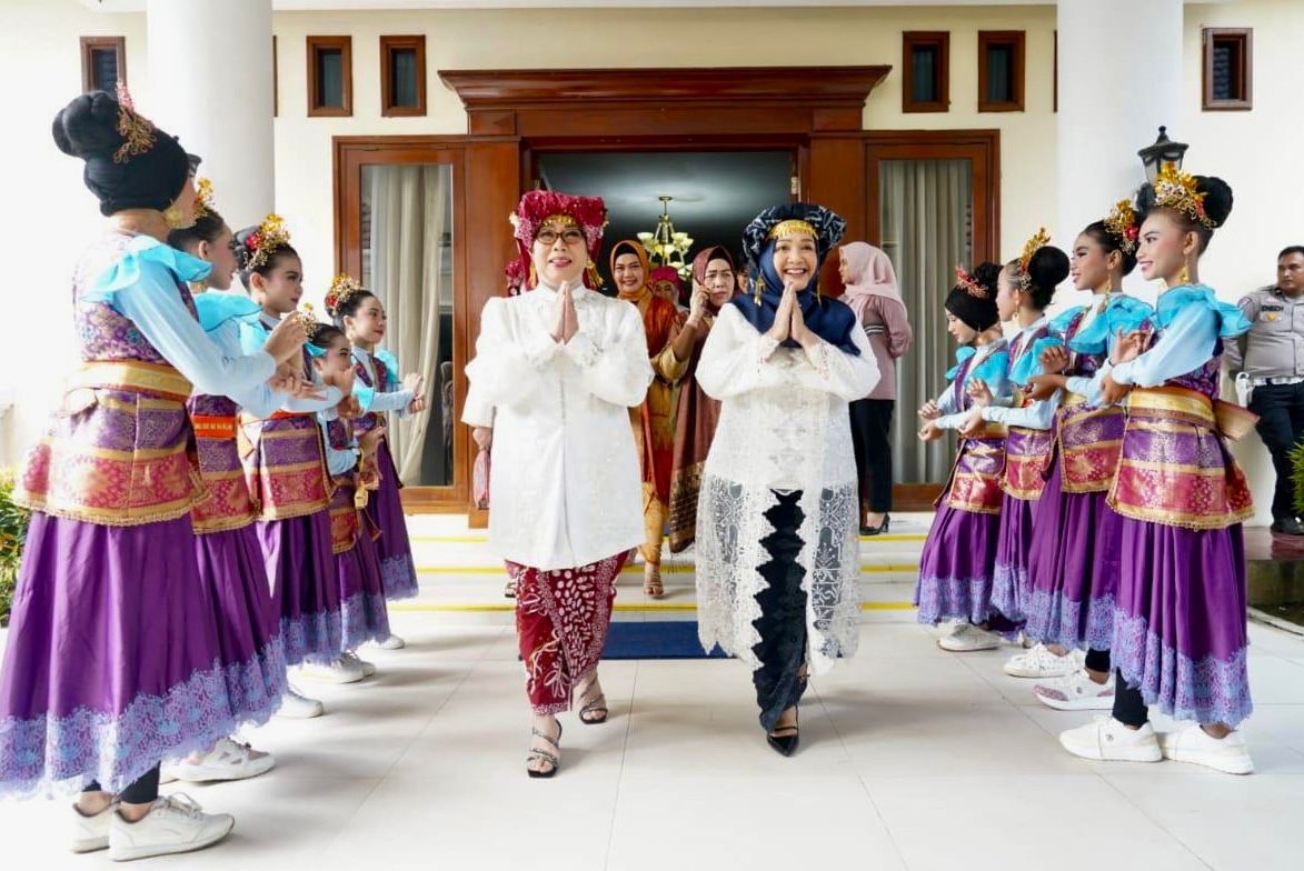 Hadiri Peringatan Hari Kartini 2024 di Kabupaten Muara Enim, Tyas Fatoni Sampaikan Tiga Aspek yang Patut Dicontoh