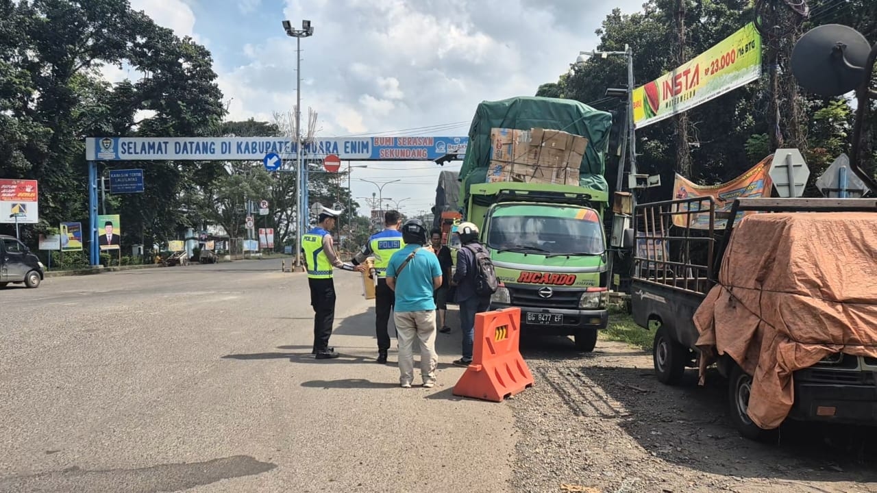 Pemprov Sumsel Larang Truk Overload Lintasi Jalur Lintas Timur, APTM Bisa Dipidana