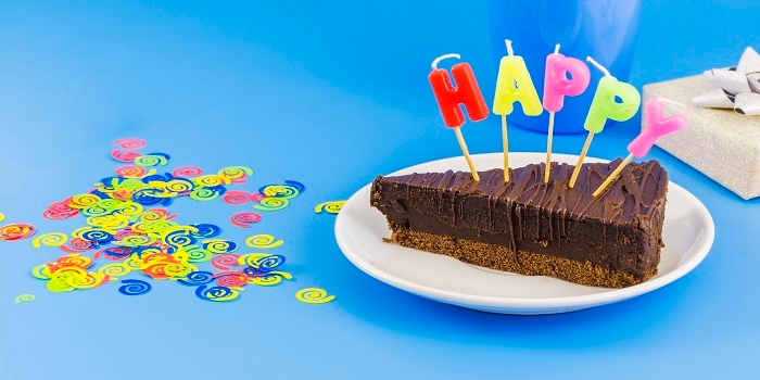 Kreatif dan Cantik-cantik! Simak 4 Rekomendasi Tokoh Cake untuk Ultah, Doi Dijamin Baper Dikasih Ini