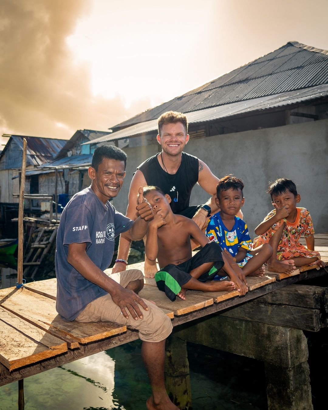 Viral! Aksi Youtuber Asal Denmark Kristian Hansen Galang Donasi Bangun Jembatan di Wakatobi