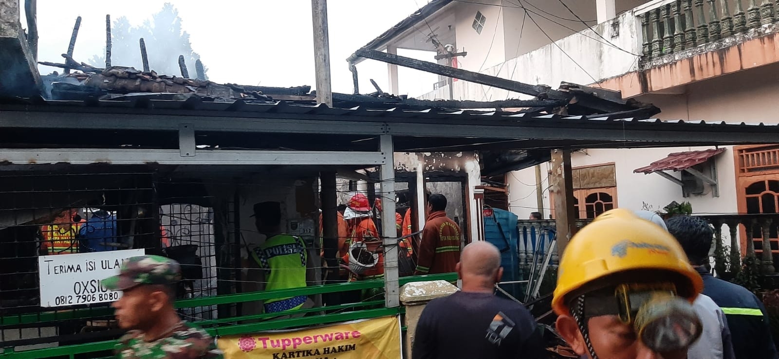 Akibat Korsleting Listrik, Rumah Milik Farian Chairil di Palembang Hangus Rata Dilalap Si Jago Merah