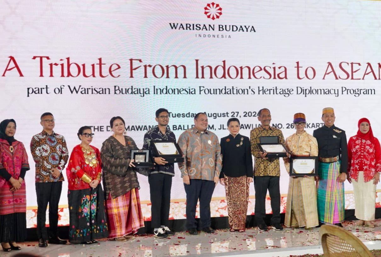 Pj Ketua TP PKK Sumsel Hadiri Perayaan HUT ke-57 ASEAN, Promosikan Wastra Sumsel di Tingkat Internasional